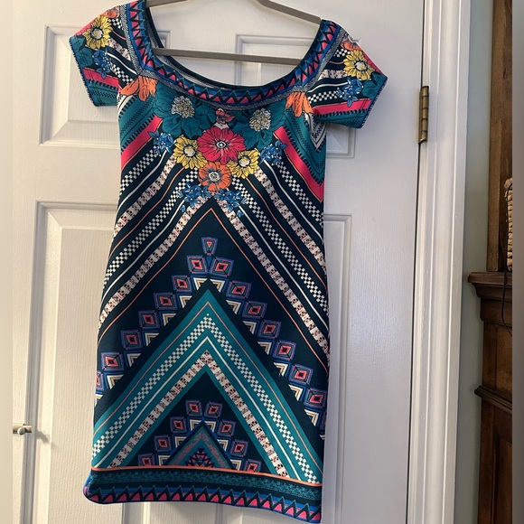 Multicolor bodycon dress - Picture 2 of 3